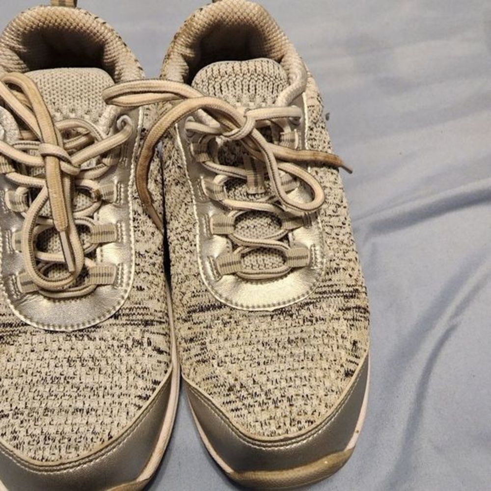 Women's Orthofeet sneakers. Light gray. Therapeutic walking‎ shoes. 7 Wide. - Picture 4 of 12